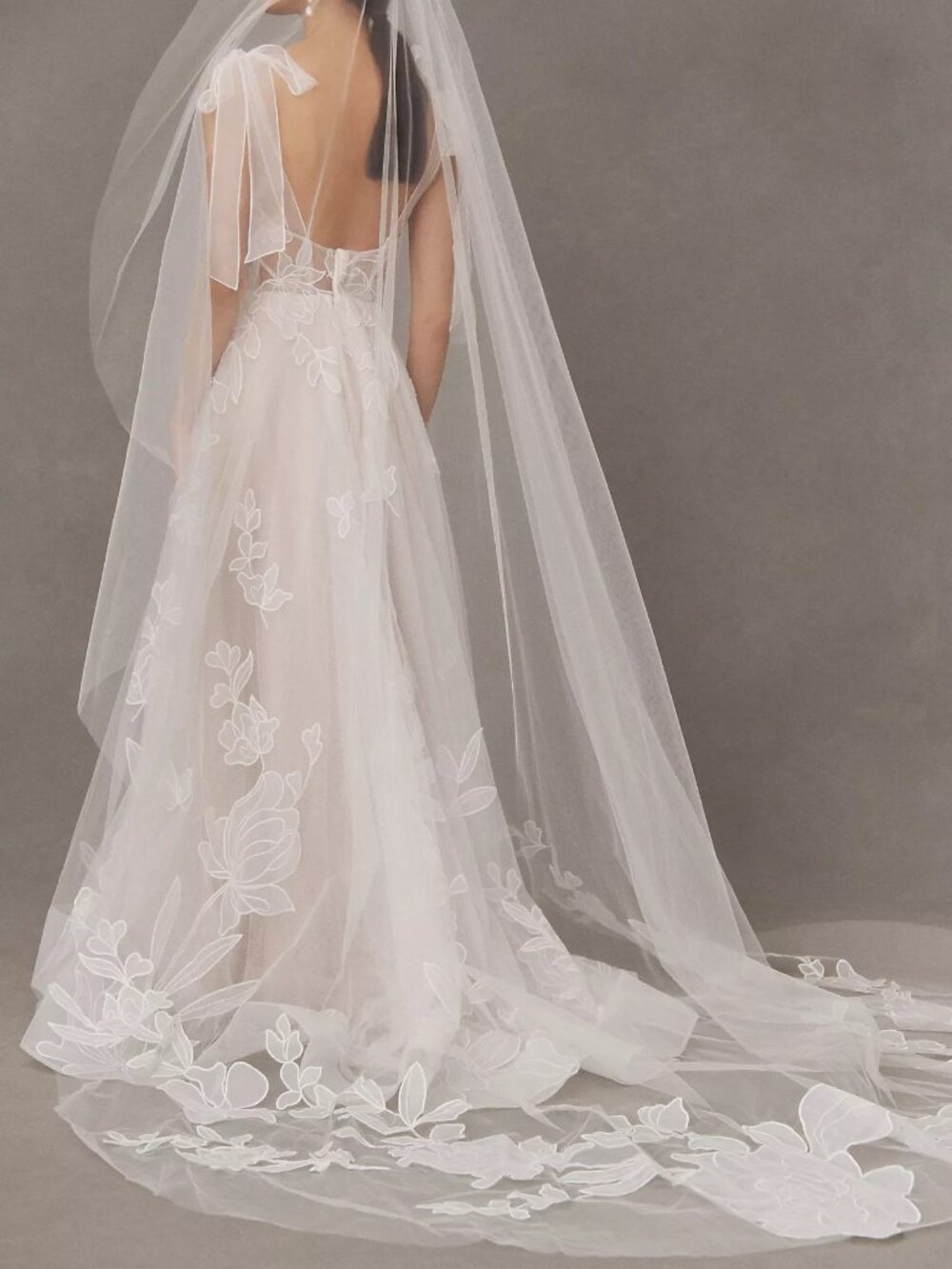 Watters Abstract Floral Chapel Anthropology Veil